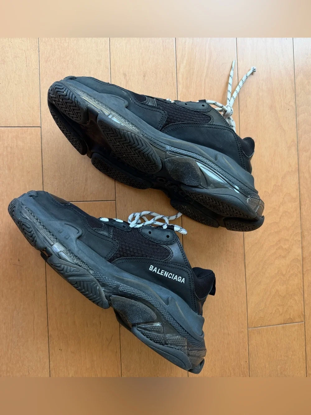 Balenciaga Triple S Black Sneakers with White Rope Laces - Picture 3 of 7